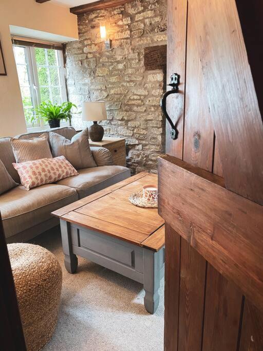 Boutique Country Hideaway 'jacks Cottage' *